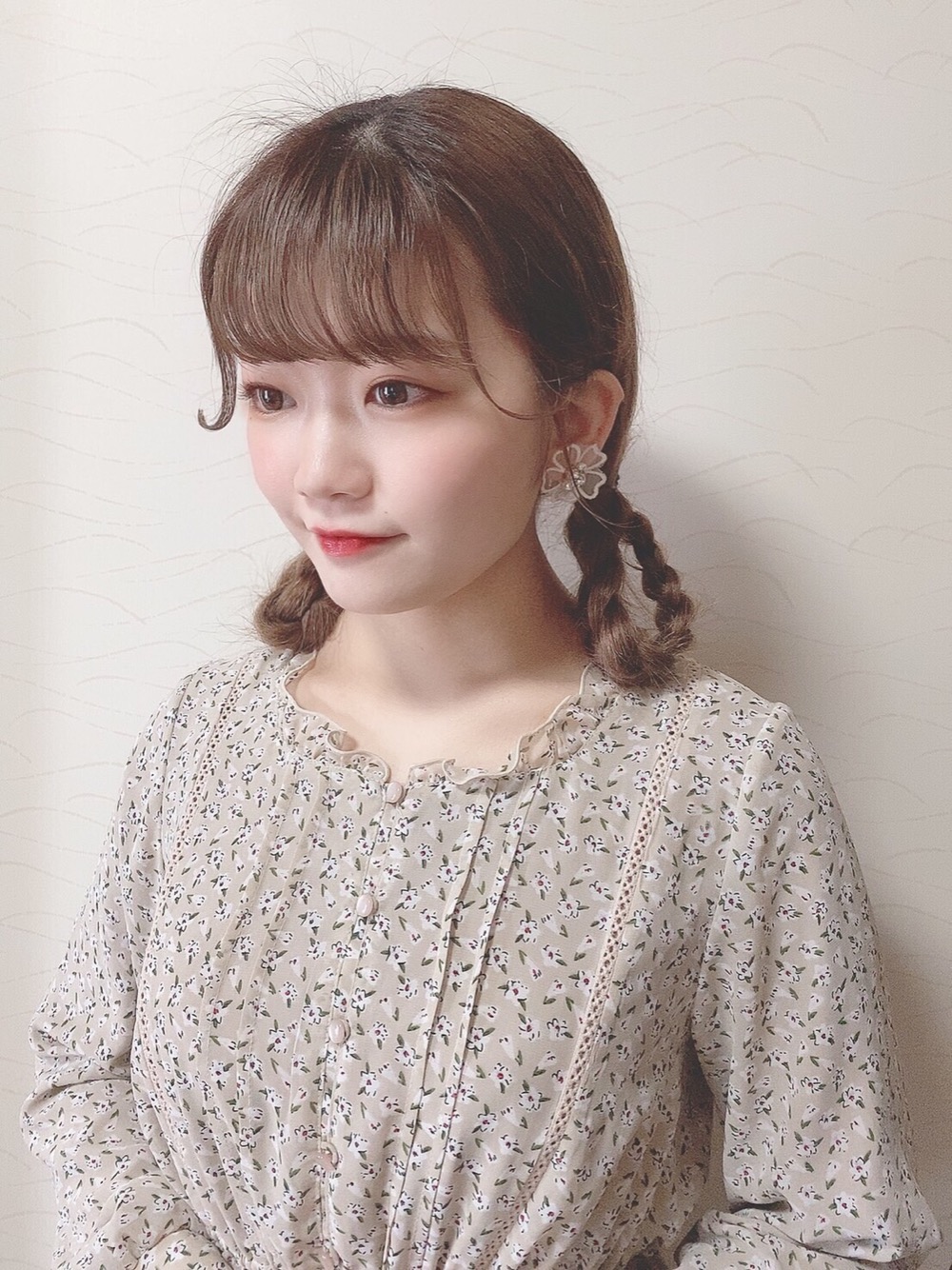 プードルヘアのコーディネート Pic Style